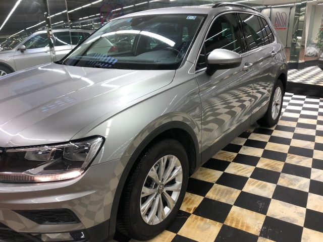VOLKSWAGEN Tiguan usata, con ABS