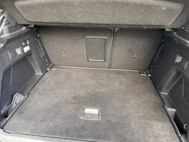 PEUGEOT 3008 usata, con Lettore CD
