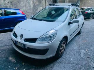 RENAULT Clio usata, con Airbag
