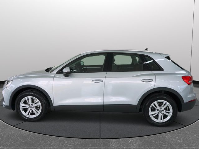 AUDI Q3 usata, con Sensori di parcheggio posteriori