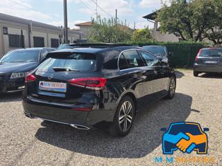 MERCEDES-BENZ A 180 usata, con Alzacristalli elettrici