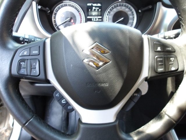 SUZUKI Vitara usata, con Volante in pelle