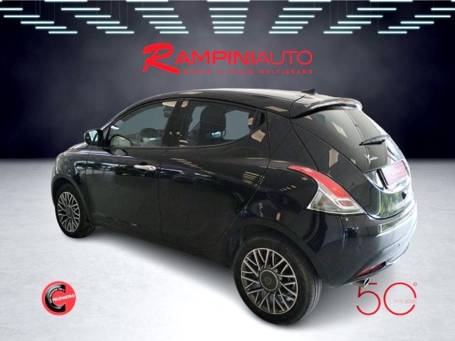 LANCIA Ypsilon usata 11