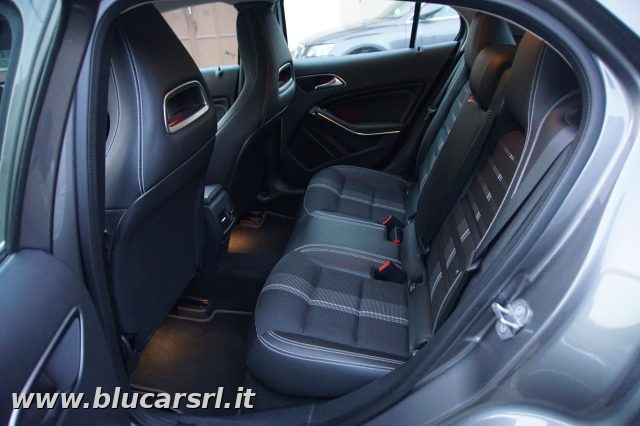 MERCEDES-BENZ GLA 180 usata, con Fari LED