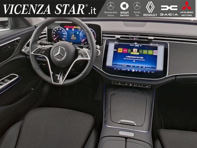 MERCEDES-BENZ E 220 usata, con Cerchi in lega