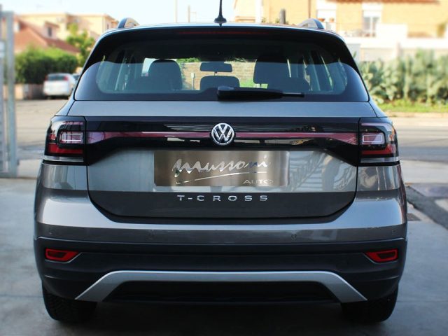 VOLKSWAGEN T-Cross usata, con Autoradio