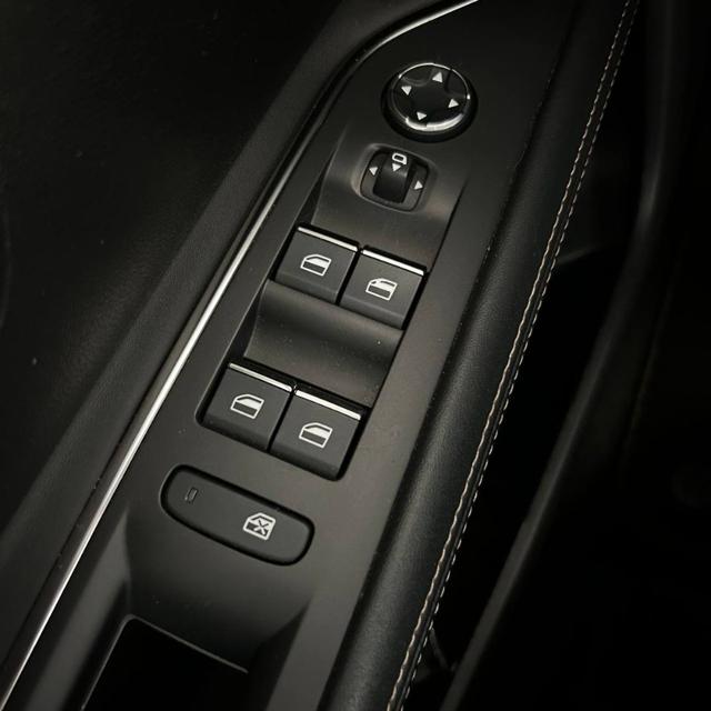 PEUGEOT 3008 usata, con Chiusura centralizzata telecomandata