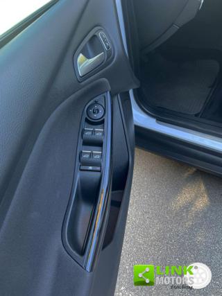FORD Focus usata, con Bluetooth