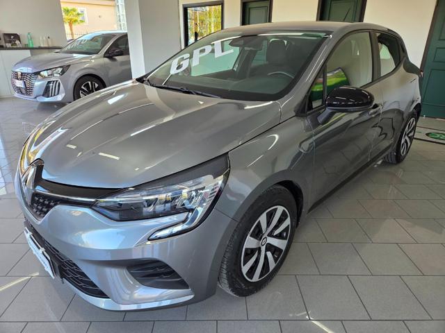 RENAULT Clio usata, con Climatizzatore