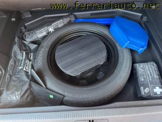 PEUGEOT 3008 usata, con Sistema di navigazione