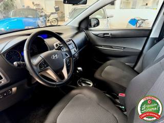 HYUNDAI i20 usata, con Autoradio