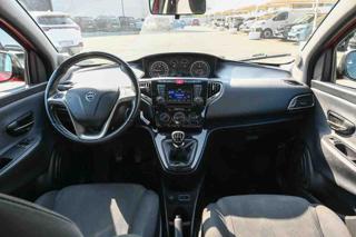LANCIA Ypsilon usata, con ESP