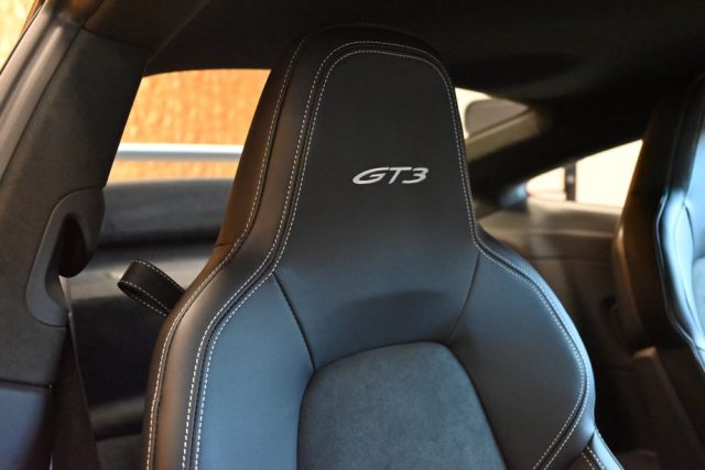 PORSCHE 992 usata 51