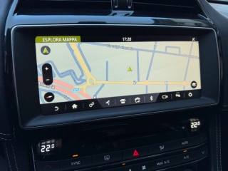 JAGUAR F-Pace usata, con Leve al volante