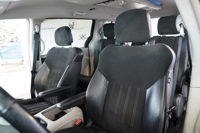 LANCIA Voyager usata, con ESP