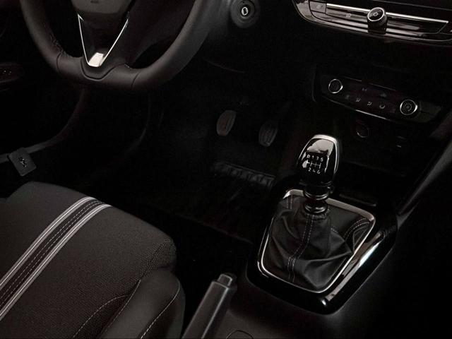 OPEL Corsa usata, con Fari LED