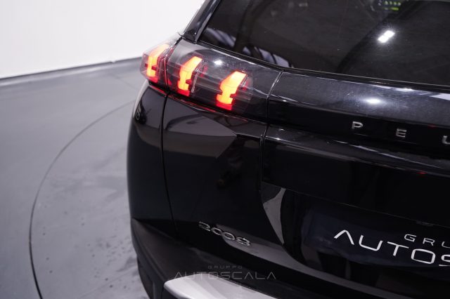 PEUGEOT 2008 usata, con Autoradio digitale