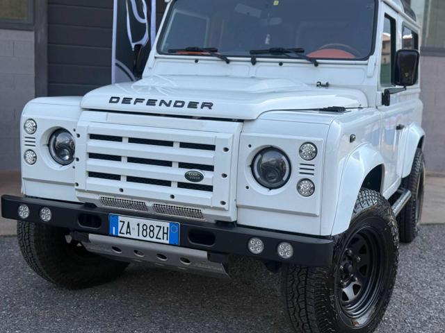 LAND ROVER Defender usata, con Servosterzo
