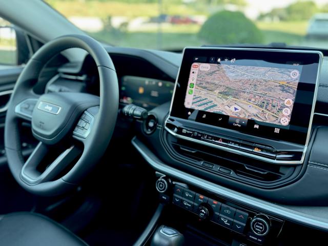JEEP Compass usata, con Touch screen