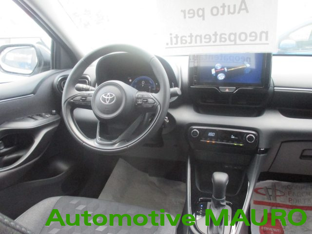 TOYOTA Yaris usata, con Bluetooth