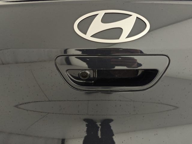 HYUNDAI i10 usata, con Controllo elettronico della corsia