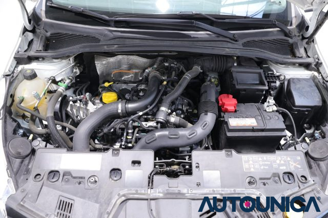 RENAULT Clio usata 47