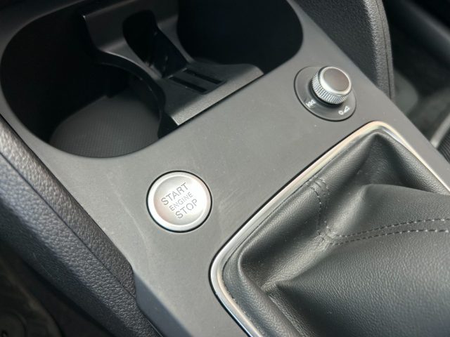 AUDI Q2 usata, con Gancio traino
