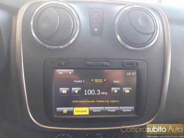 DACIA Sandero usata, con Sistema di navigazione