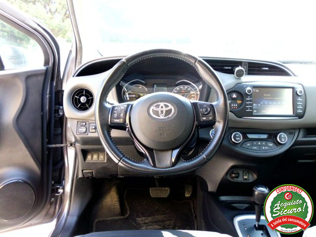 TOYOTA Yaris usata, con Controllo trazione