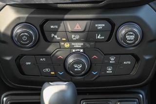 JEEP Renegade usata, con Vetri oscurati