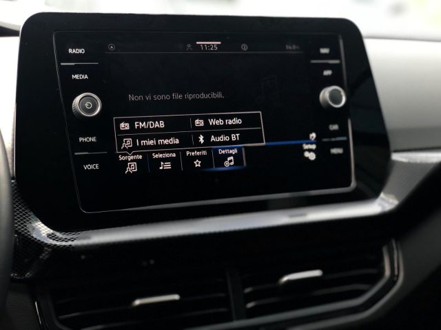 VOLKSWAGEN T-Cross usata, con Volante multifunzione
