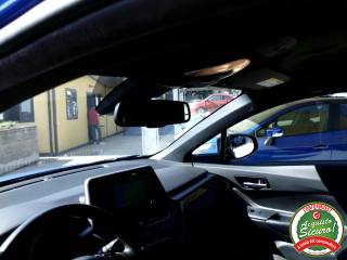 TOYOTA C-HR usata, con Controllo elettronico della corsia