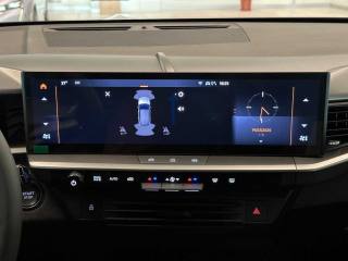 OPEL Grandland usata, con Specchietti laterali elettrici