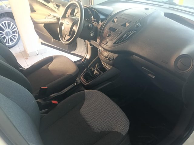 FORD Transit Courier usata, con MP3