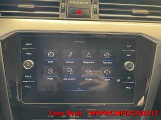 VOLKSWAGEN Passat Variant usata, con Adaptive Cruise Control