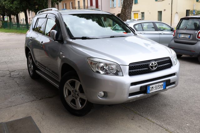 TOYOTA RAV 4 usata 90