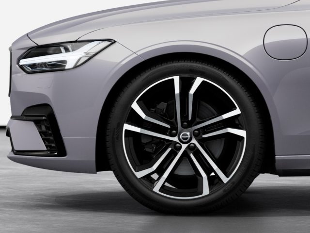 VOLVO V90 usata, con Autoradio
