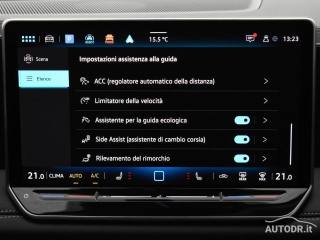 VOLKSWAGEN Tiguan usata, con Sensori di parcheggio anteriori