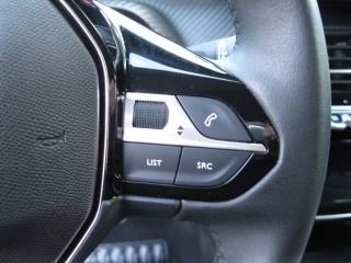 PEUGEOT 208 usata, con Controllo elettronico della corsia