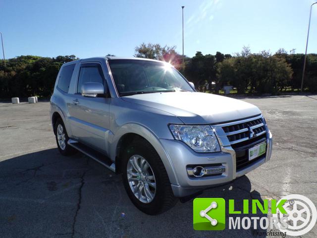 MITSUBISHI Pajero usata, con Airbag Passeggero