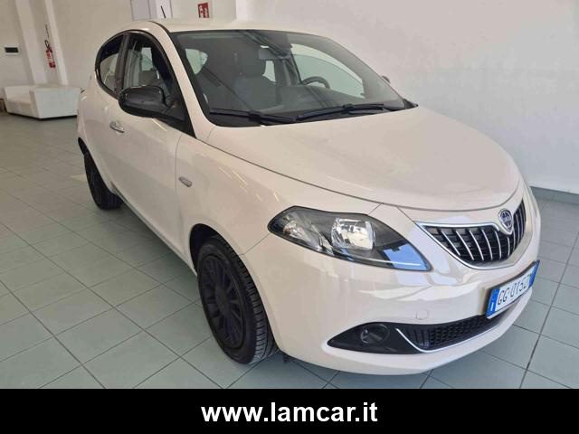 LANCIA Ypsilon usata, con ABS