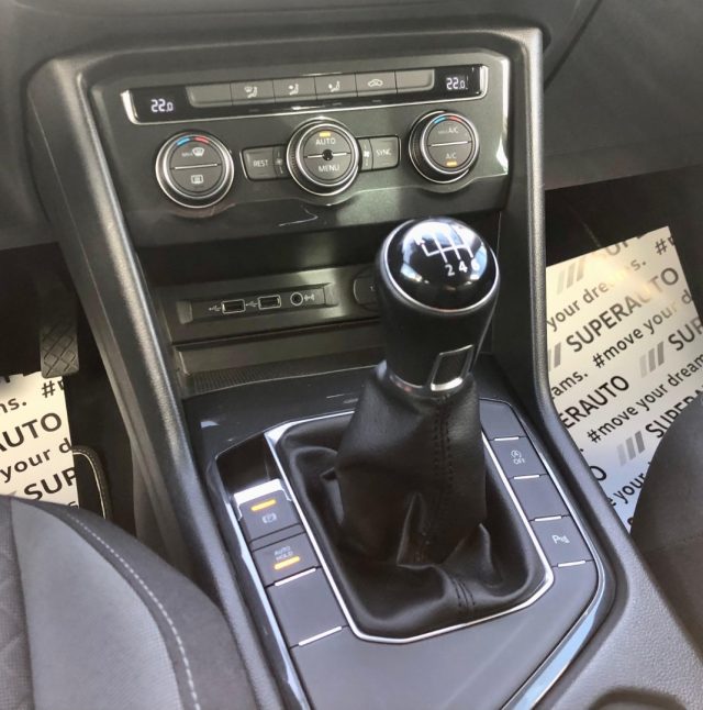 VOLKSWAGEN Tiguan usata, con MP3