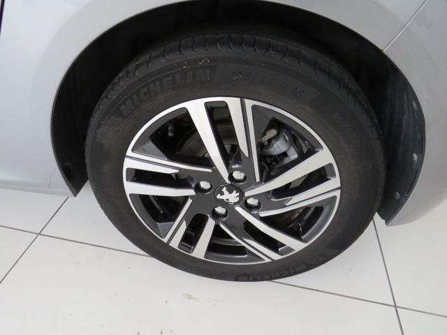 PEUGEOT 208 usata, con Fendinebbia