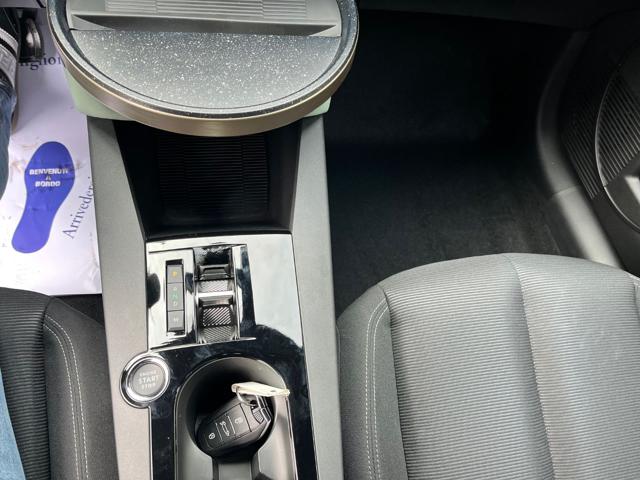 LANCIA Ypsilon usata, con Controllo automatico clima