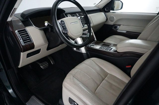 LAND ROVER Range Rover usata, con Boardcomputer