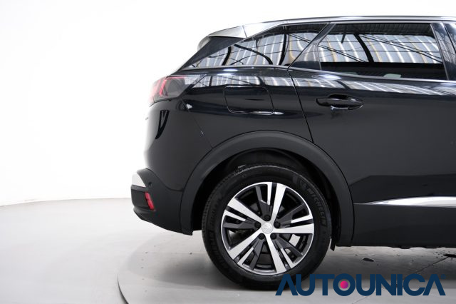 PEUGEOT 3008 usata, con Blind spot monitor