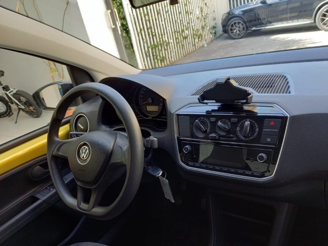 VOLKSWAGEN up! usata, con Controllo trazione