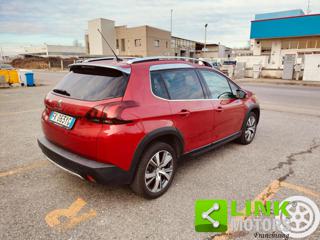 PEUGEOT 2008 usata, con Alzacristalli elettrici
