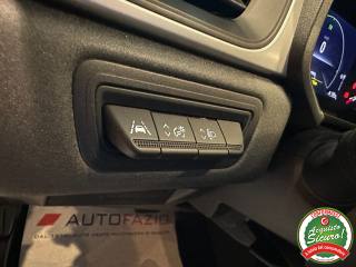 RENAULT Captur usata, con Fari LED