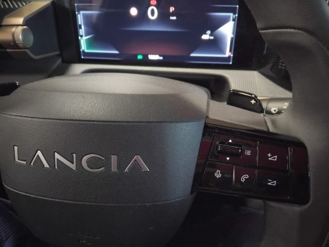 LANCIA Ypsilon usata, con Specchietti laterali elettrici